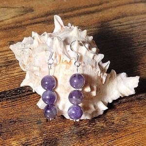 Handcrafted Natural Amethyst dangle silver earrings